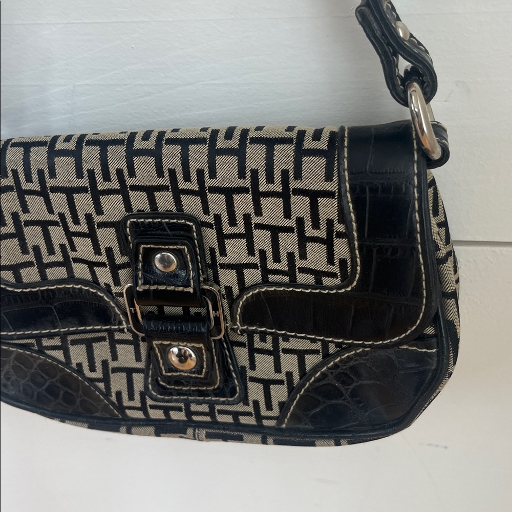 Tommy Hilfiger Woven Monogram Canvas Shoulder Bag with Black Trim - Picture 15 of 15